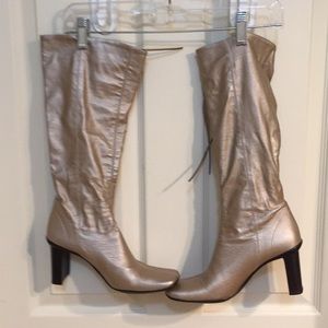 Fornarina gold leather boots size 6.5